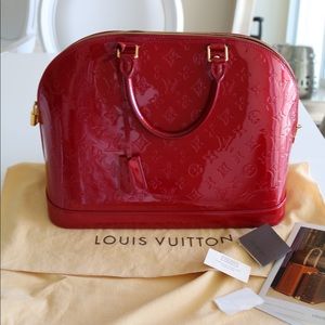 Louis Vuitton Alma GM ponme d’ amore